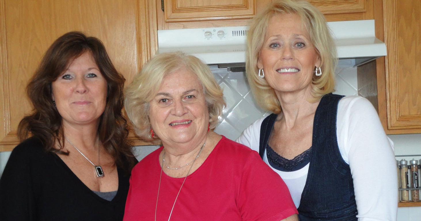 600 031 Mom, Val, Jill