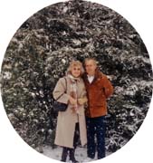 200 012 Mom& Dad In The Snow