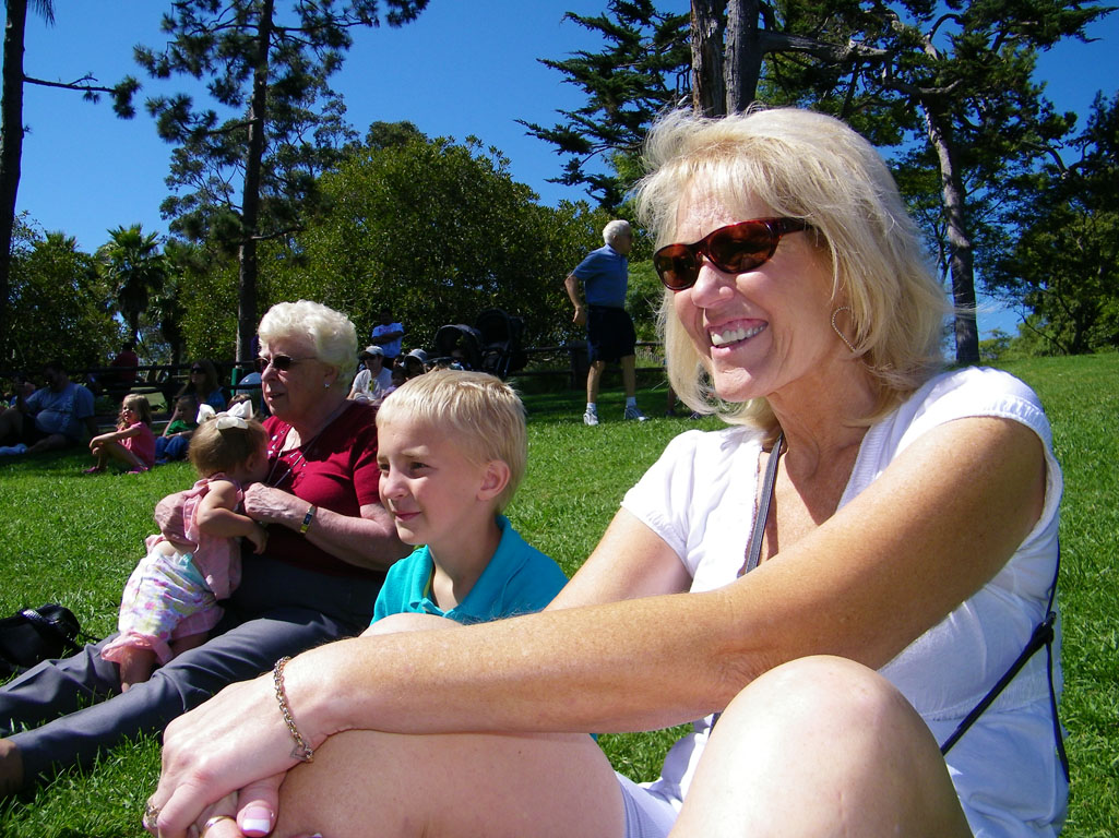 Friends & Family - 0069 Noni - 021-d 100_5384