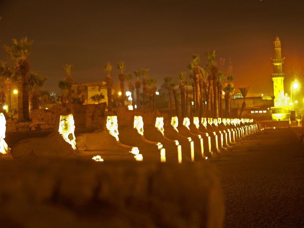 1510 - Egypt - Luxor Temple - 100_1496