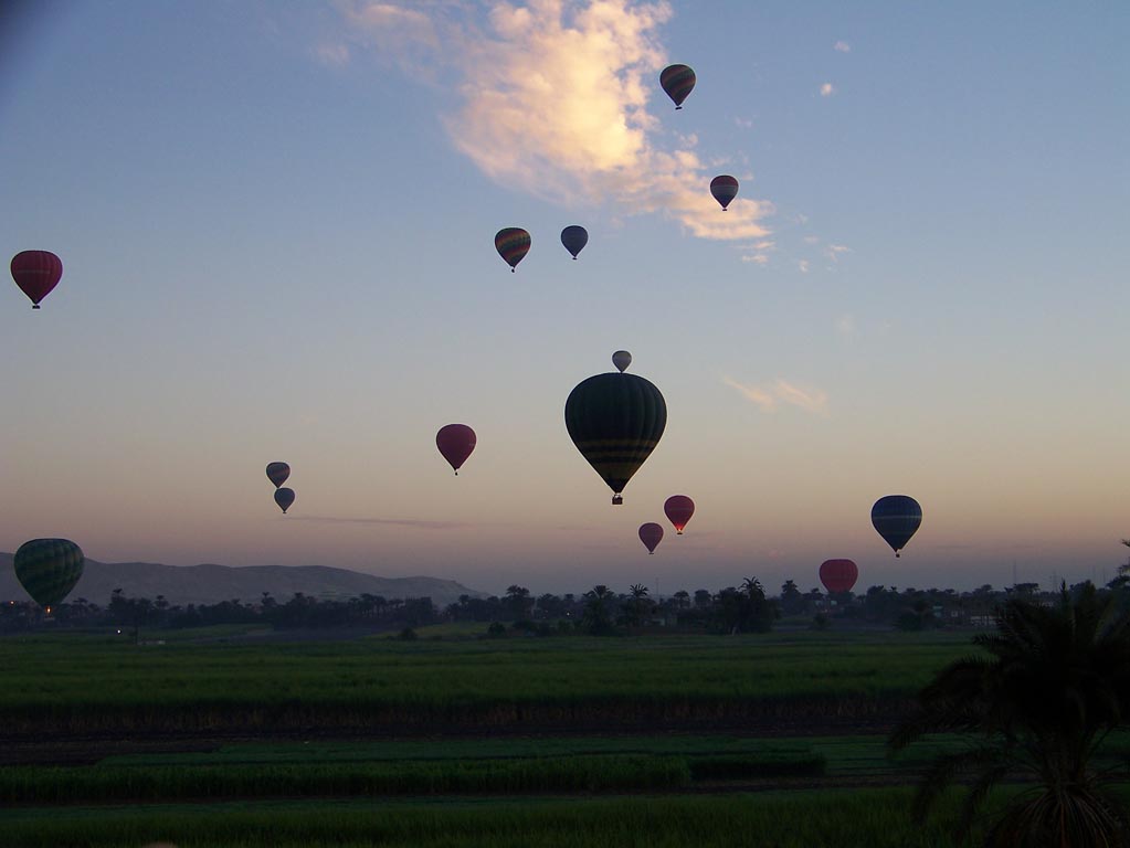 1803 - Egypt - Ballooning - 100_1707