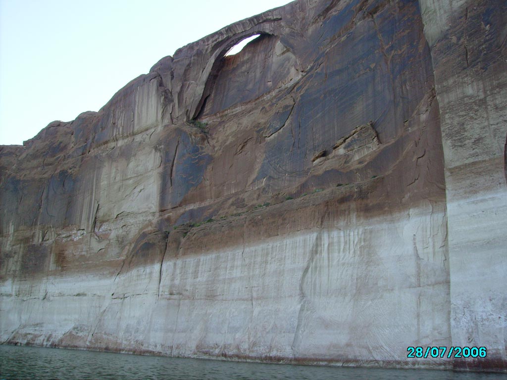 Lake Powell and Santana 106